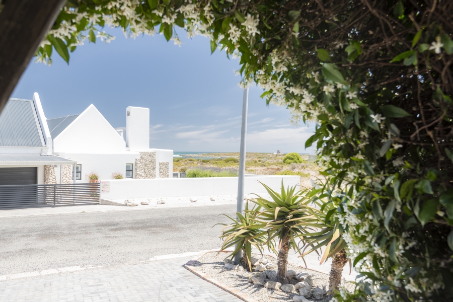 7 Bedroom Property for Sale in Jacobsbaai Western Cape